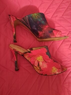 Nine West Floral Open-Toe Pink Slip-On Heels